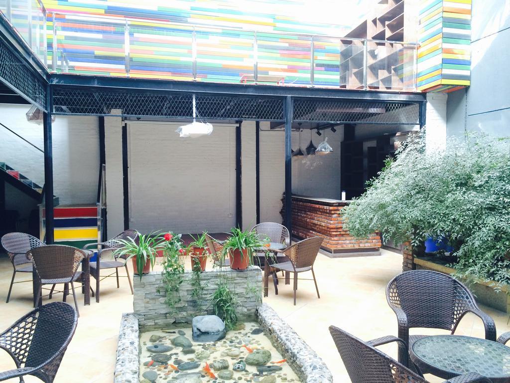 Xi'An Rainbow Youth Hotel المظهر الخارجي الصورة