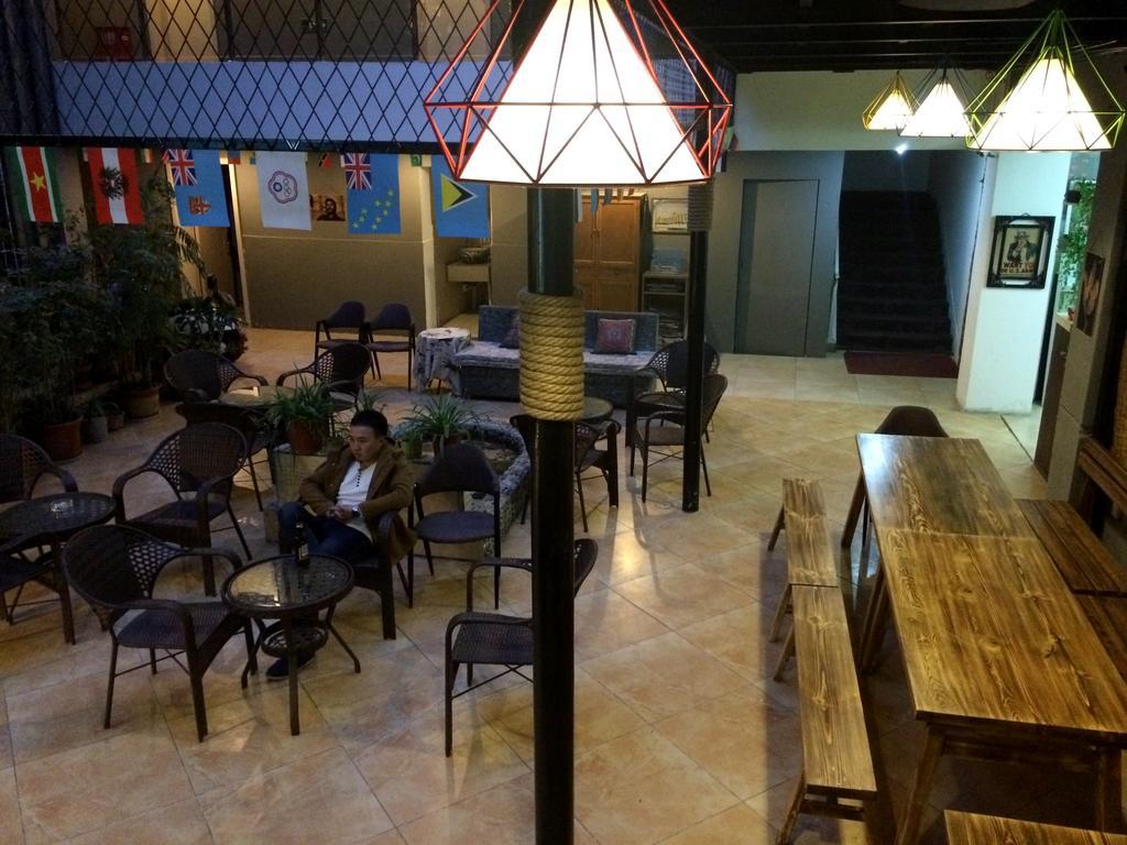 Xi'An Rainbow Youth Hotel المظهر الخارجي الصورة